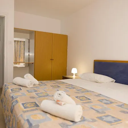Alecos Hotel Apartments Пафос Экстерьер фото