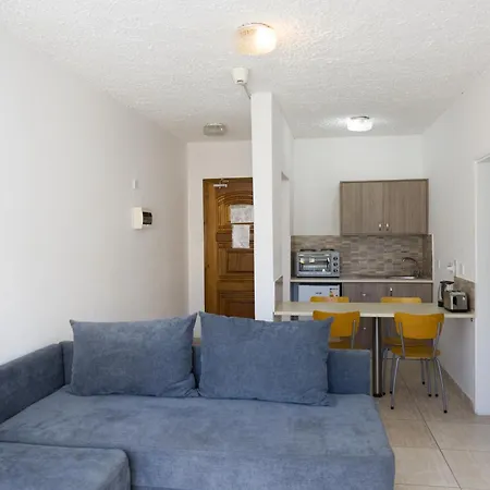 Alecos Hotel Apartments Пафос Экстерьер фото