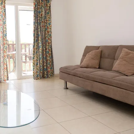 Alecos Hotel Apartments Пафос Экстерьер фото